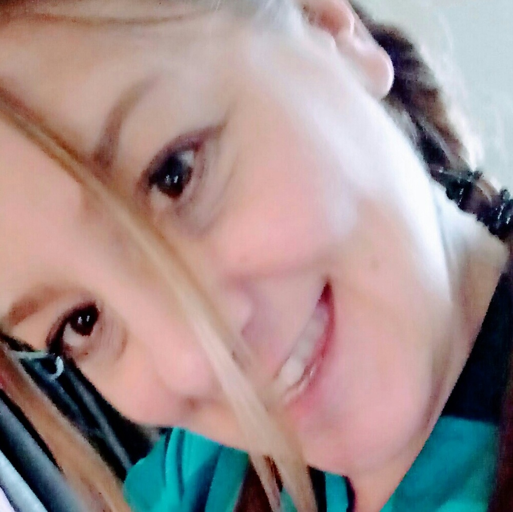 Meet your Posher, Kim